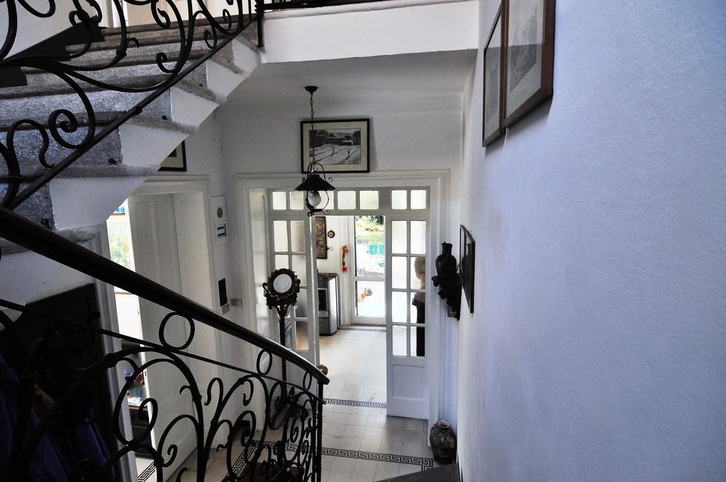 فاريسّي Invilla B&B الغرفة الصورة