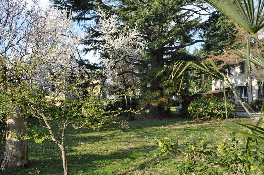 فاريسّي Invilla B&B المظهر الخارجي الصورة